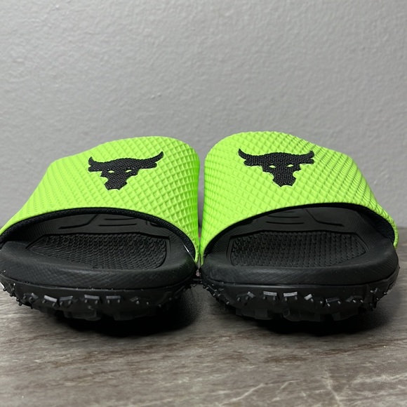 Under Armour UA Project Rock Slides 2.0 Volt Green Black Michelin Gripper 7 - Picture 2 of 9
